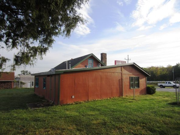 5135 S Campbell Ave, Springfield, MO 65810